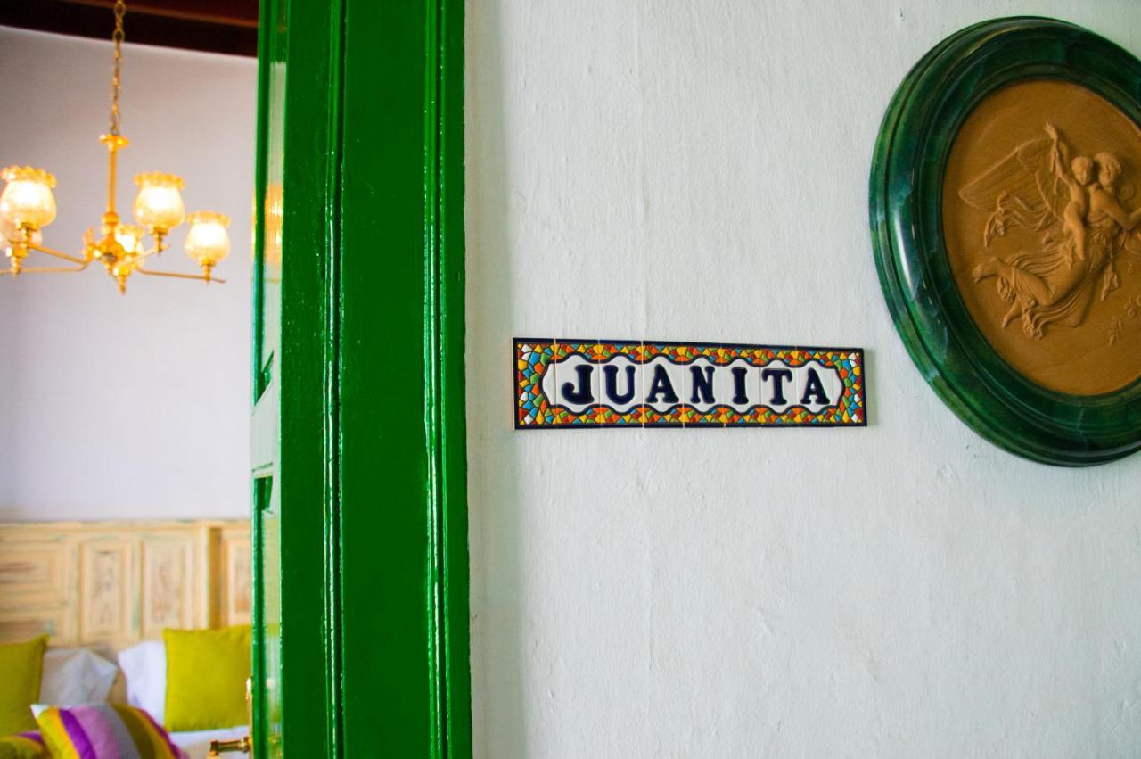 Casa Abuela Elena Hotel อาริอา ภายนอก รูปภาพ