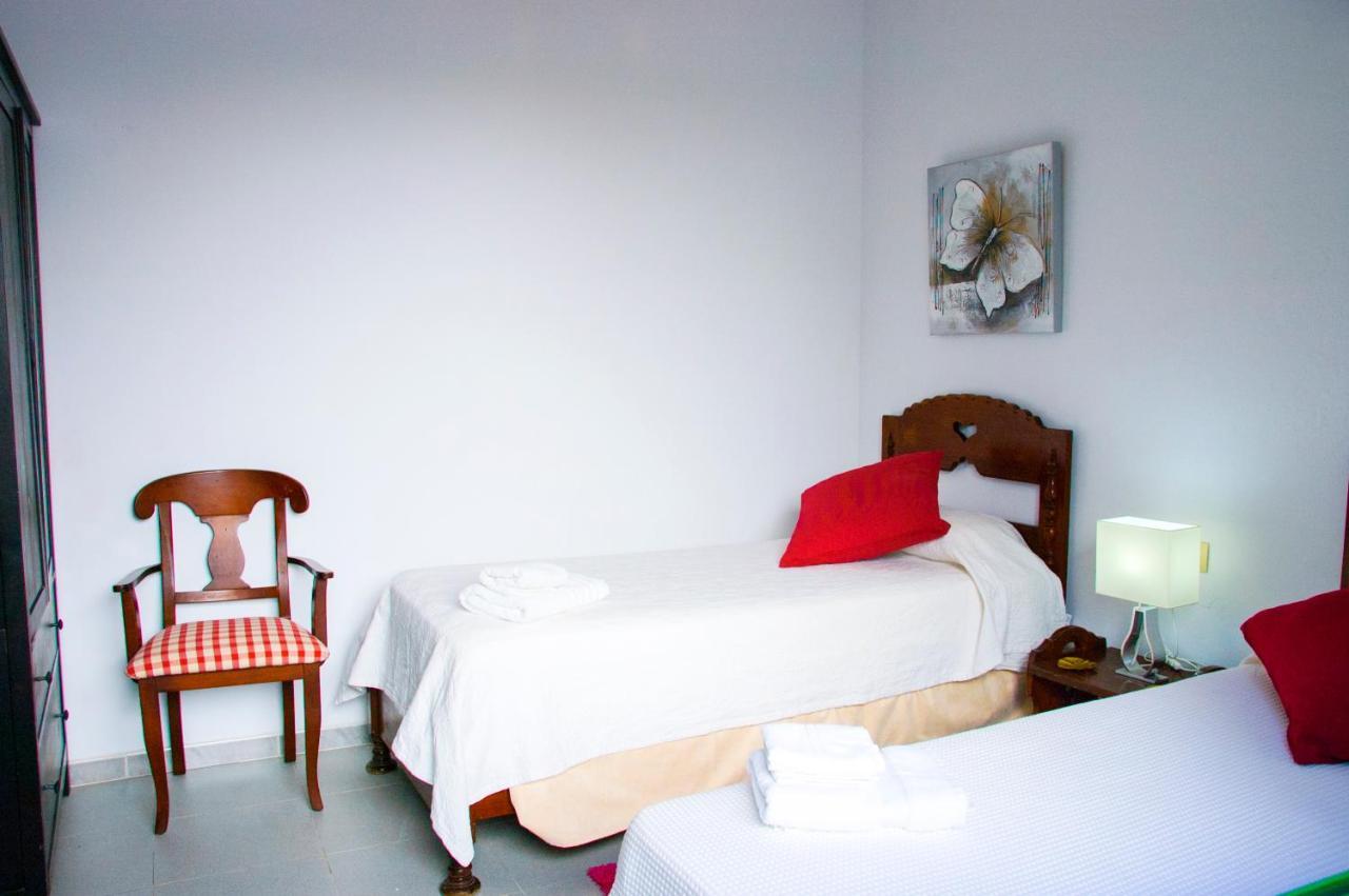 Casa Abuela Elena Hotel อาริอา ภายนอก รูปภาพ